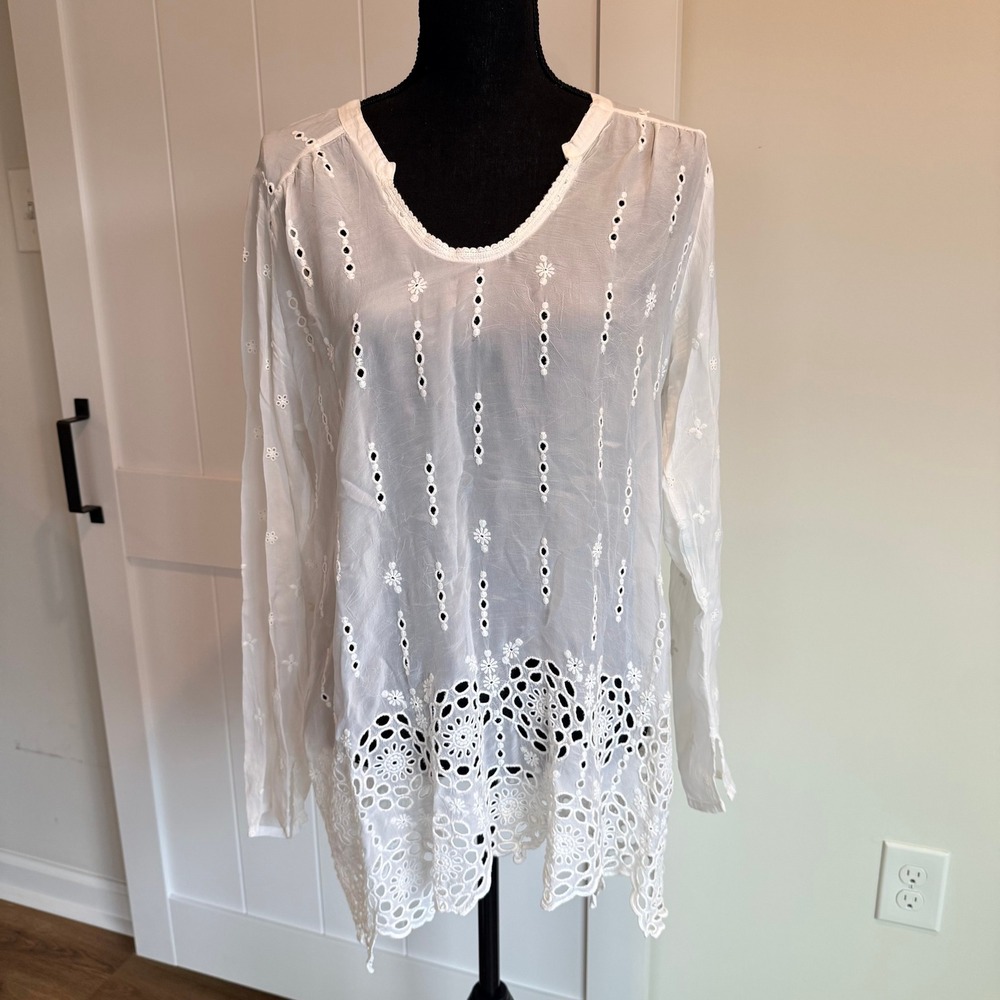 Johnny Was White Eyelet Embroidered Tunic Top Long Sleeve Boho Peasant Medium